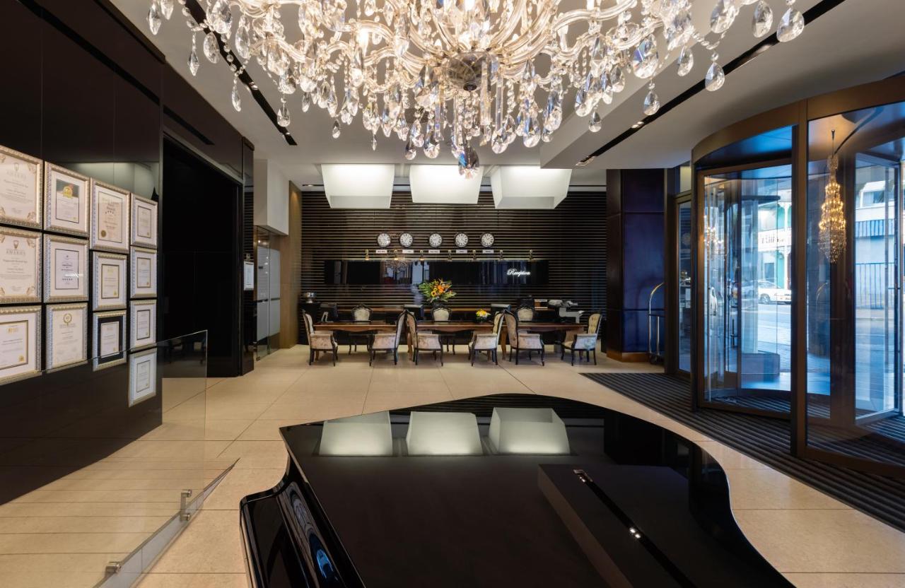 Pepperclub Hotel Cape Town Exterior photo The lobby of the Mandarin Oriental, Munich
