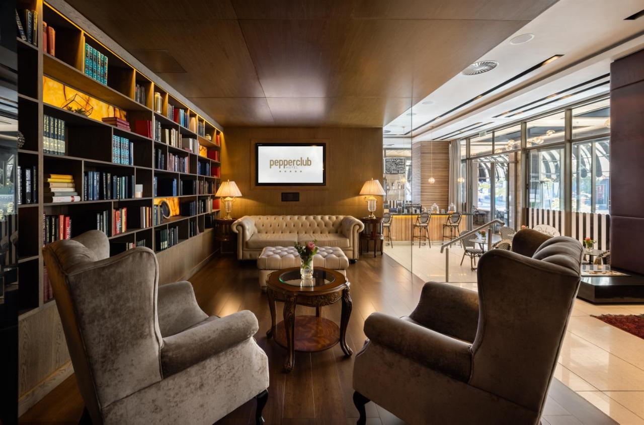 Pepperclub Hotel Cape Town Exterior photo Library