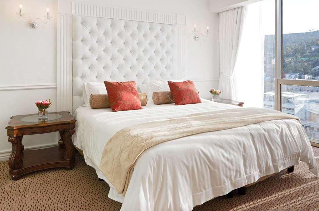 Pepperclub Hotel Cape Town Room photo A bedroom at the hotel