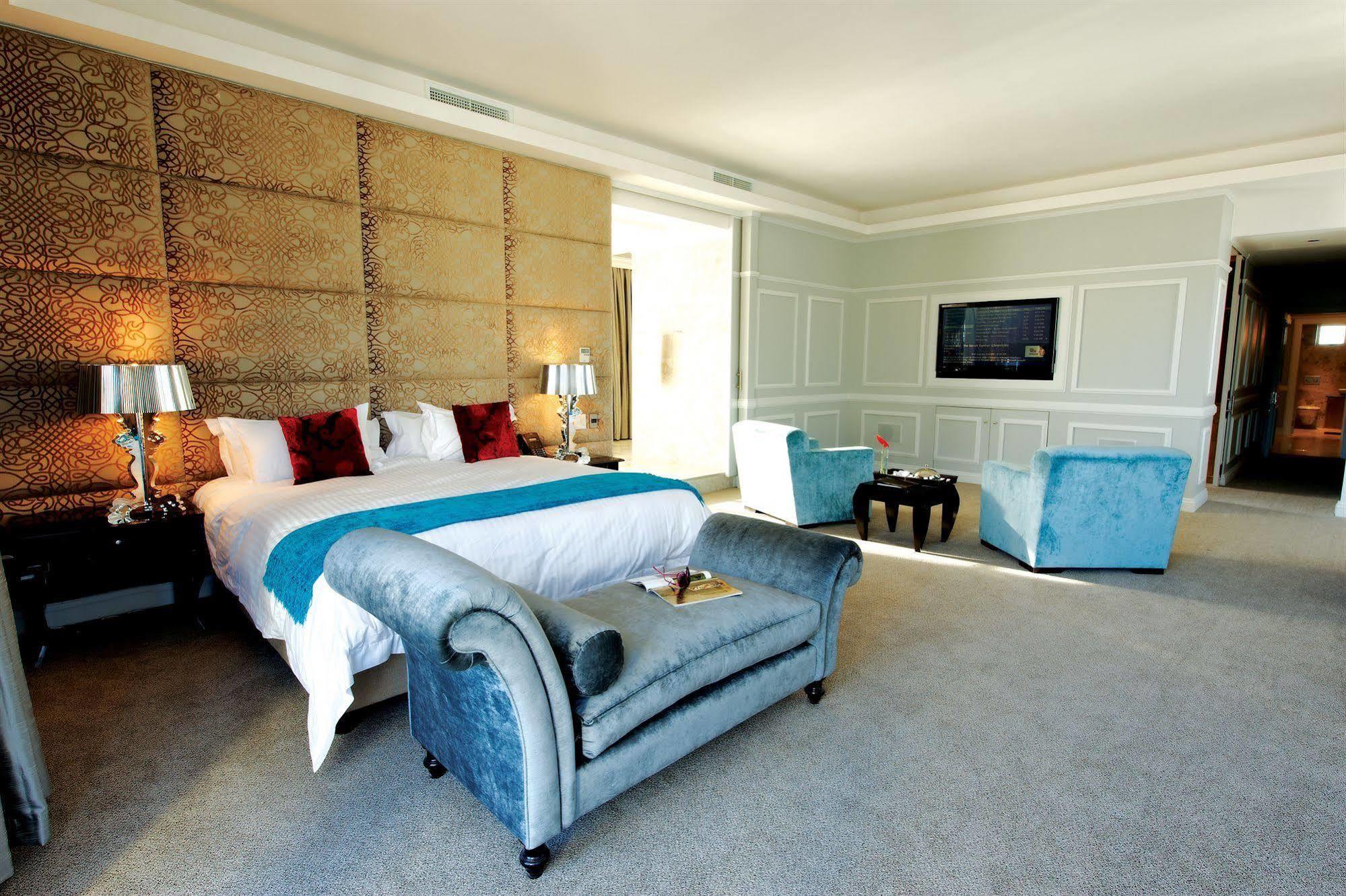 Pepperclub Hotel Cape Town Room photo A bedroom at the Cape Grace